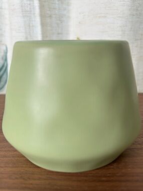 VGUC Anthropologie Bodega Ceramic Collection Candle - Wasabi Grapefruit